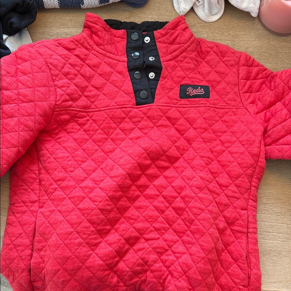 Genuine Merchandise Red Quilted Sweatshirt